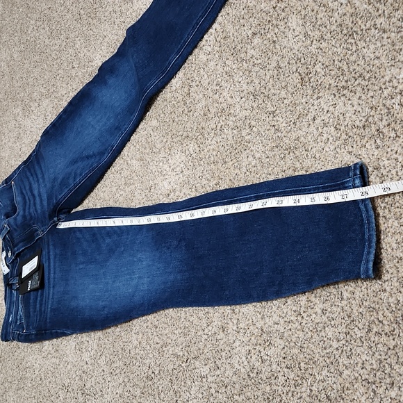 PAIGE Denim, Size 28 - Picture 5 of 11